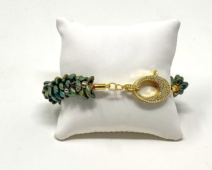 Gold and Green breaded women's bracelet with lobster clasp - Lodorfo - Lodorfo