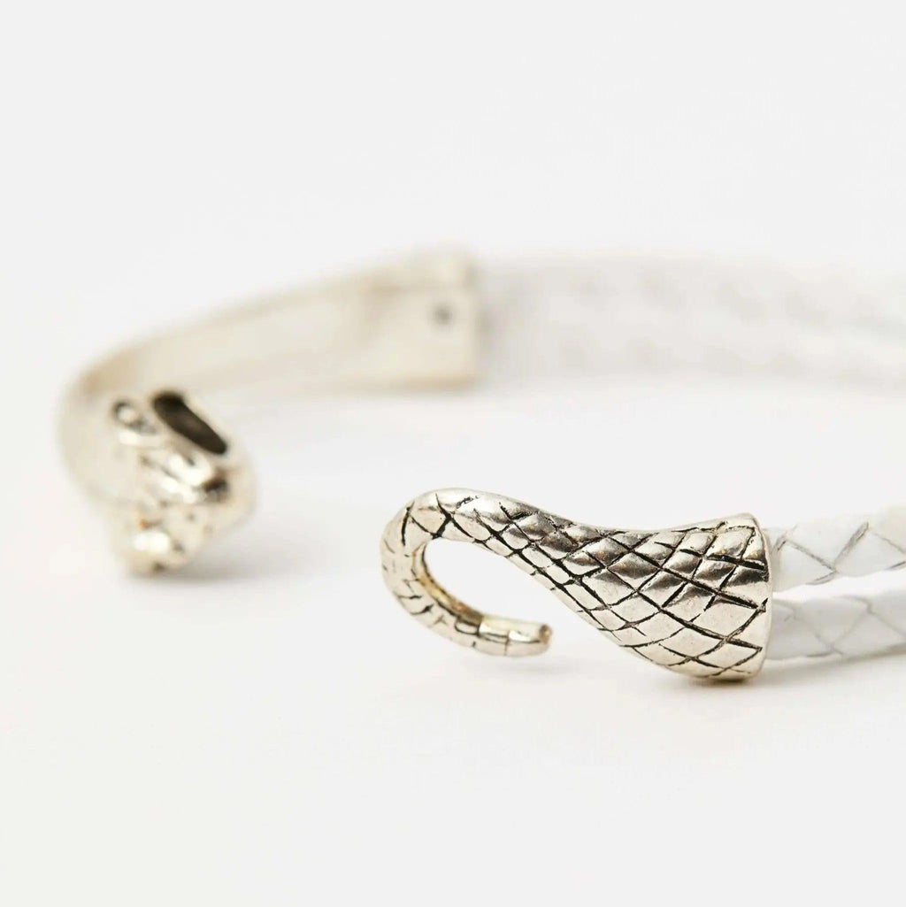 The Serin Leather Bracelet — Silver Clasp - Lodorfo